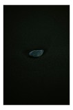 Tablou Canvas, "Piatra solitară &icirc;n &icirc;ntuneric profund", Piatra, Singurătate, Minimalism, &Icirc;ntuneric, Contrast, Mister, Natură, Simplitate, 26 x 39 cm, C