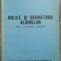 Bolile si daunatorii albinelor - I. Ograda// 1982