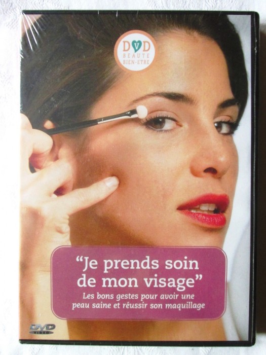 &quot;Je prends Soin de mon Visage&quot; /Am grija de fata mea, DVD in limba franceza