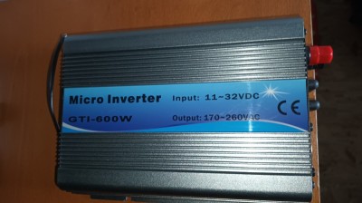 Invertor solar On Grid 600 W foto