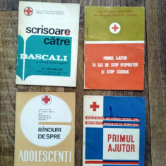 Lot 4 carticele popularizare Crucea Rosie, anii 70