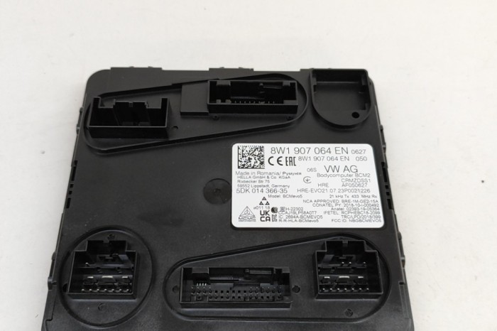 Modul de confort AUDI A4 Avant 8W2, B9 2023 OEM: 8W1907064EN,5DK014366,8W1907064 24943908