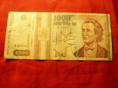 Bancnota 1000 lei 1993 ,cal.medie foto