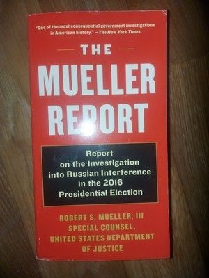 The mueller report- Robert S. Muller foto
