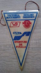 Fanion VICTORIA BUCURE?TI - DINAMO DRESDEN - 1989 foto