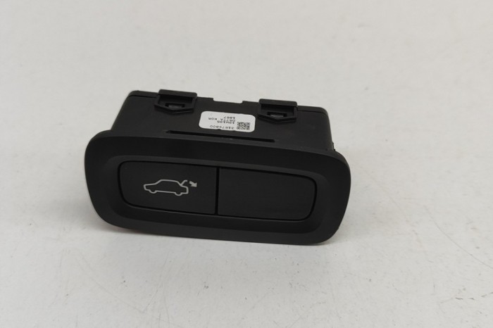 Comutator deschidere haion VOLVO XC60 II 246 2019 OEM: 31674800 27842128