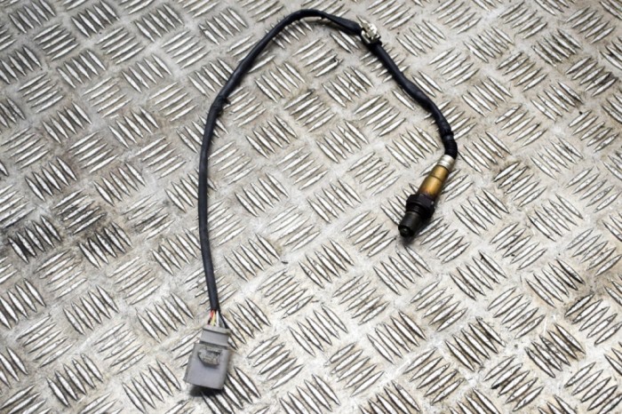 Sonda lambda VW GOLF VII 5G1, BQ1, BE1, BE2 2016 OEM: 8V0906262D,0258027110,0258027111 | 14708985