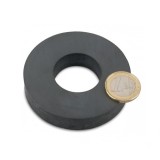 Magnet ferita inel &Oslash;72/32 x 15 mm, putere 5,8 kg, Y35