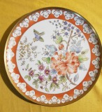 PLATOU DECORATIV DIN PORTELAN A.K. KAISER -WEST GERMANY -ANII 70