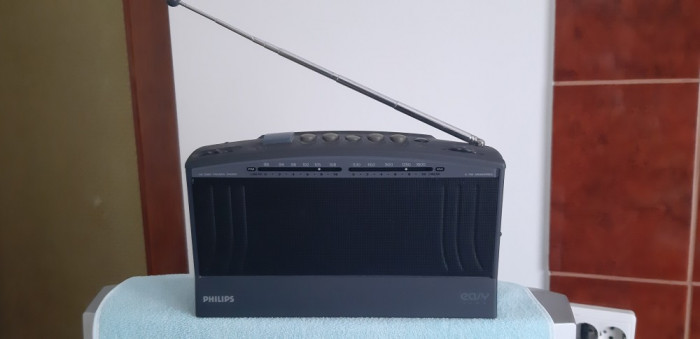 Radio Philips AE 2300/00 , FUNCTIONEAZA . RARITATE !