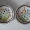 Lot 2 farfurii pictate manual, semnat 1983 M.G., 21cm diametru x 3.5cm inaltime