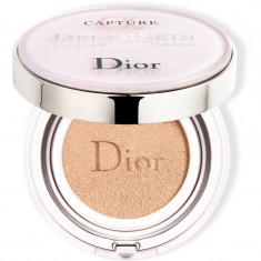 DIOR Capture Dreamskin Moist & Perfect Cushion fond de ten hidratant, în burete SPF 50 culoare 010 2x15 g