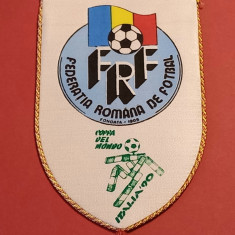 Fanion fotbal - FRF - ROMANIA la Campionatul Mondial ITALIA 1990