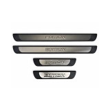 Ornamente praguri auto Edition universale plastic aluminiu polisat set 4 bucati Cod: 310011T-FMS39