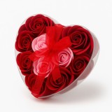 Cutie Inima cu 18 Trandafiri din Sapun Rosu-Roz, Aranjament Luxury Cadou 15x15 cm