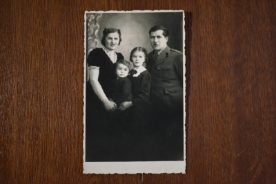 fotografie tematica militari/ armata romana militar cu familia 1941 foto
