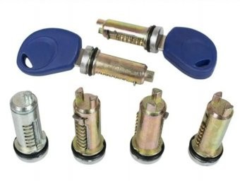 Set complet butuci usa Topautochei&amp;reg; compatibil Iveco Daily 2000-2012 2996076 2996075 2992551 2991727 foto