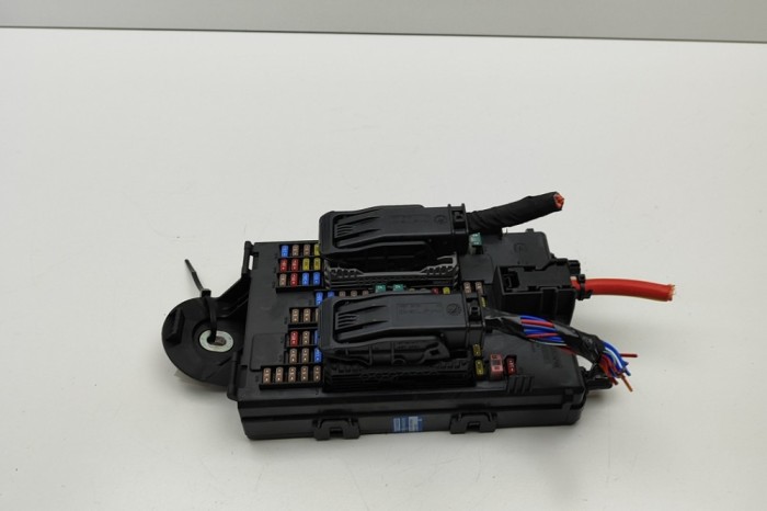 Modul panou de siguranțe VOLVO XC60 II 246 2018 OEM: 32209198 29042331