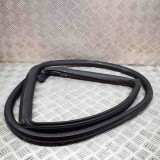 Garnitura ușă st&acirc;nga spate MASERATI LEVANTE SUV M161 2023 OEM: 670032884