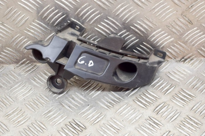 Suport bara de protecție dreapta spate CITRO&Euml;N C3 III SX 2019 OEM: 9813361580 15154183