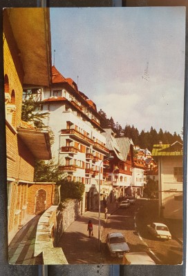 CPIB 17696 CARTE POSTALA - SINAIA. STRADA &amp;quot;30 DECEMBRIE&amp;quot;, AUTOTURISM foto