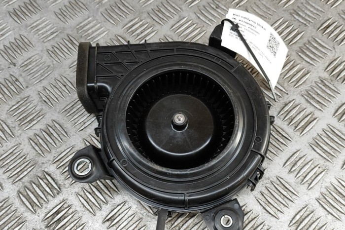 Alt modul de control MITSUBISHI OUTLANDER III GG_W, GF_W, ZJ 2019 OEM: 9450A839,BASF711Q01 31080870