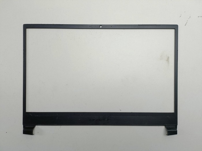 Rama display MEDION ERAZER P15805
