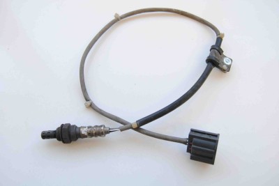 Sonda lambda MAZDA 3 BK 2005 OEM: 84LF68341F26 1879749 foto