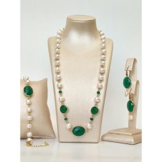Set Jolie din perle și agat verde smarald