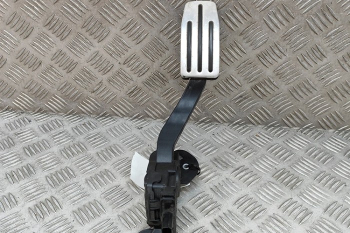 Pedala de accelerație TESLA MODEL X 2016 OEM: BE5C-9F836-AA,6PV933370,6PV933 23074168