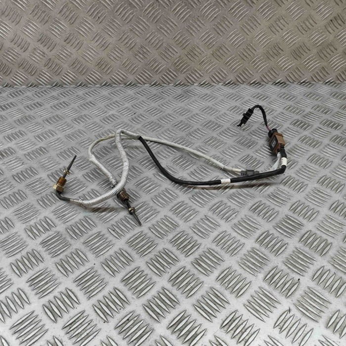 Senzor de temperatură gaze de eșapament VW T-ROC A11 2023 OEM: 06Q919519R | 30431313