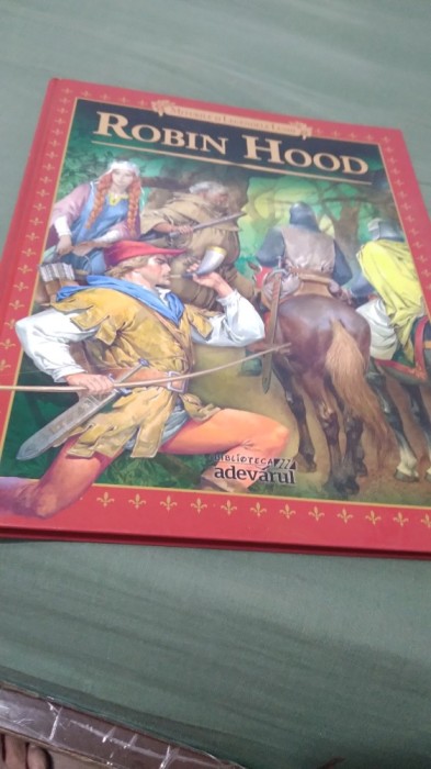ROBIN HOOD COLECTIA ADEVARUL FORMAT MARE CARTONATA