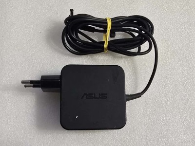 Incarcator original Asus AD883020 45W 19V 2.37A 45W: mufa: 4mm x 1.35mm foto