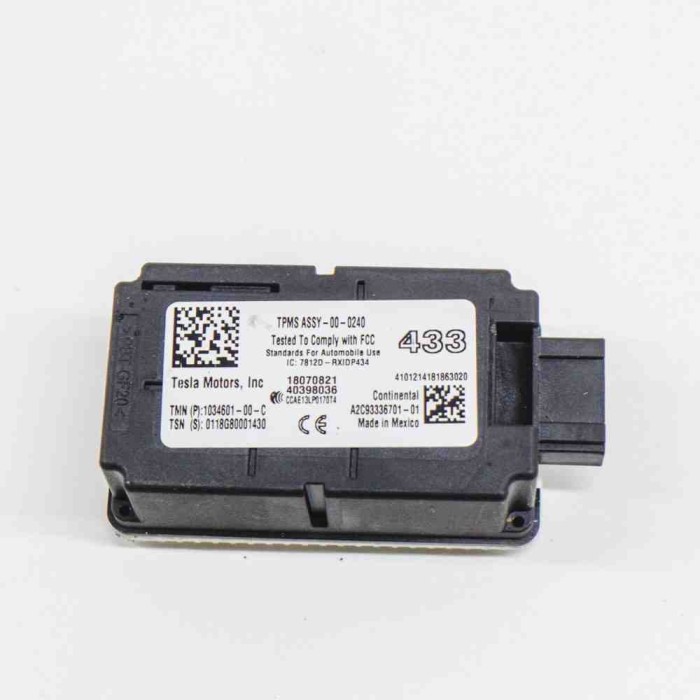Modul de control presiune anvelope TESLA MODEL S 2018 OEM: 7812D-RXIDP434,A2C93336701,1034601-00-C 11494734