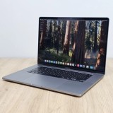 Apple MacBook Pro 16,1/A2141 Refurbished, I9-9980HK, 32 GB RAM, 1 TB SSD NVME, Ecran 16" 3 K, Mac OS Tahoe, Placa Video AMD Radeon Pro 5300M, Webcam,