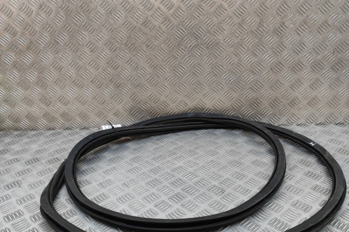 Garnitura ușă st&acirc;nga față AUDI Q7 4M 2018 OEM: 4M0831721 | 30421334