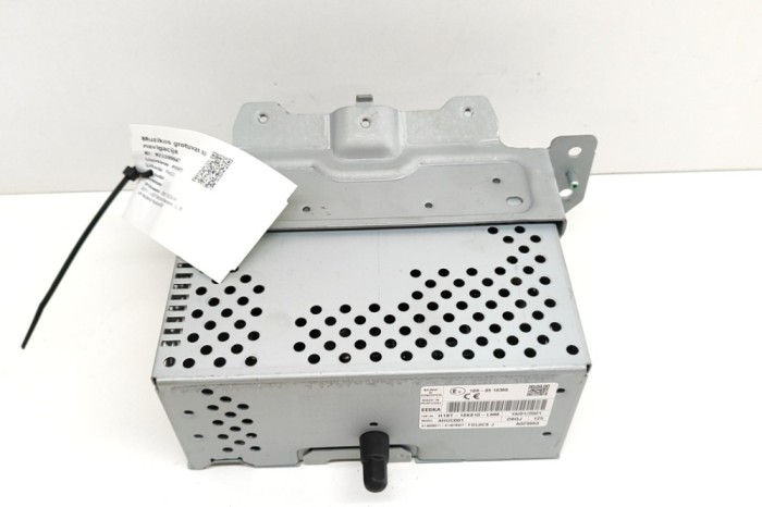 Unitate radio CD navigație FORD FIESTA VII 2021 OEM: Hatchback | 23399647