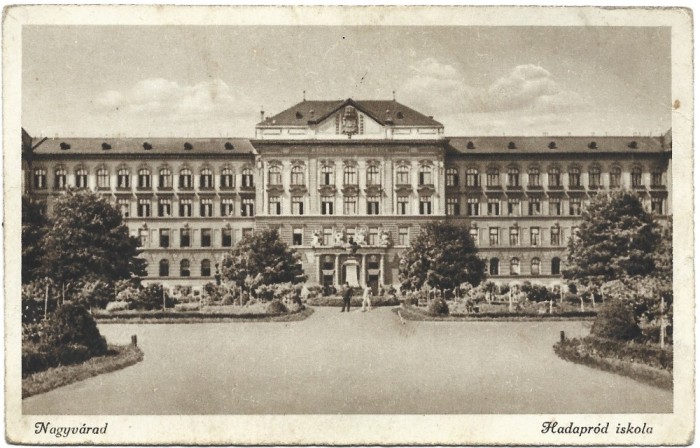 !!! ORADEA - SCOALA CADETILOR , cca 1940 - NECIRCULATA DAR SCRISA