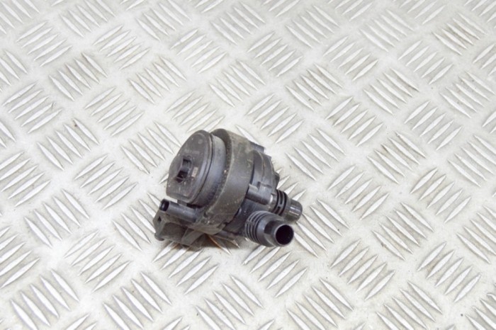 Pompa de apa auxiliara BMW X3 G01, F97 2019 OEM: 8679885 18259945