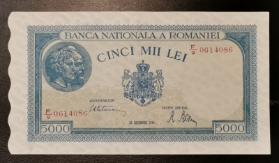 Rom&amp;acirc;nia 5000 Lei Decembrie 1945 UNC diferite serii foto