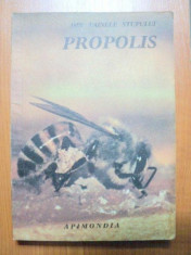 PROPOLIS.DIN TAINELE STUPULUI 1990 foto