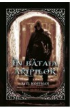 In bataia aripilor - Paul Hoffman