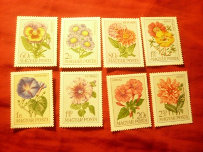 Serie Ungaria 1968 - Flori de Gradina 8 valori foto