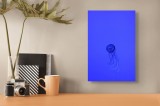 Tablou Canvas, "Meduza &icirc;n oceanul albastru intens", Meduză, Albastru, Ocean, Lumină, Grație, Contur, Mister, Ad&acirc;ncime, 26 x 39 cm, CMCLASS