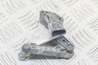 Senzor de nivel &amp;icirc;nălțime st&amp;acirc;nga spate TESLA MODEL 3 2020 OEM: 1044971-00-C 12568540 foto