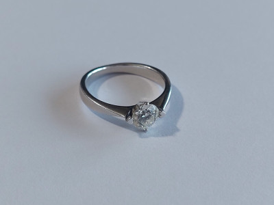 Inel din platina cu diamant (GF46) foto