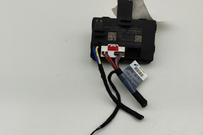 Modul de control ușă st&acirc;nga spate AUDI A5 Sportback F5A 2018 OEM: 8W0959595H,8W0959595F,A2C7486961300 | 31267197