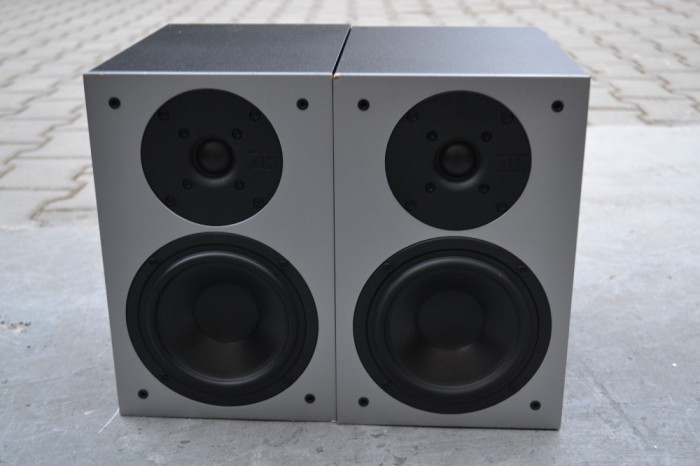 Boxe Nubert Nubox 311