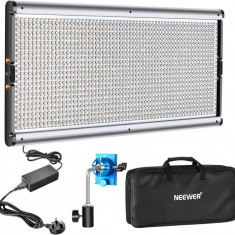 Panou Neewer Bi Color 1320 LED cu accesorii incluse si geanta de transport