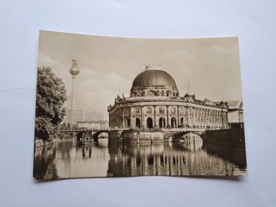 VEDERE &amp;quot;BERLIN- HAUPTSTADT DER DDR; BODEMUSEUM&amp;quot; foto